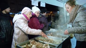 Vánoce se blíží, na XVII. Kateřinském jarmarku se rozsvítí vánoční strom