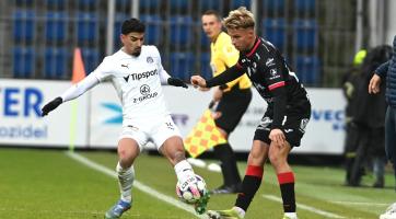 VAR sebral Kvasinovi dva góly. Slovácko hrálo s Pardubicemi 1:1