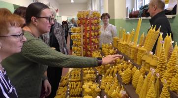 Valašský krajkářský a řemeslný trh přilákal přes dva tisíce lidí