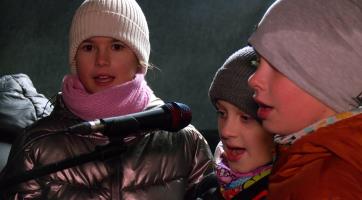 Na jarmark v Tečovicích zvaly děti zpěvem i recitací