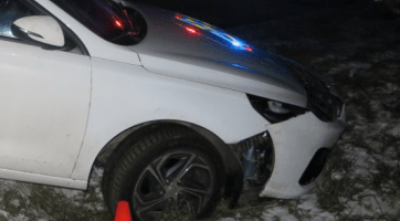 Řidič po nehodě nadýchal téměř tři promile