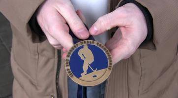 Jan Kavan přivezl do Hodonína hokejový bronz