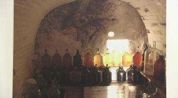 Jiří Hiršl vystavuje kromě kreseb také fotografie