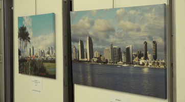 Ve foyer Domu kultury vystavuje Fotky z cest výtvarnice Ladislava Kotačková