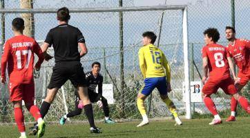 Ševci na závěr soustředění zdolali Uzbeky. V silném větru skórovali mazáci