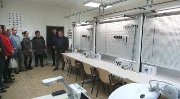 SPŠ Otrokovice má zmodernizované učebny