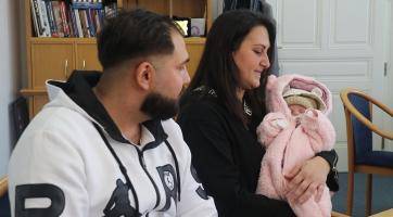 Starosta přijal na radnici první hodonínské dítě tohoto roku s rodiči