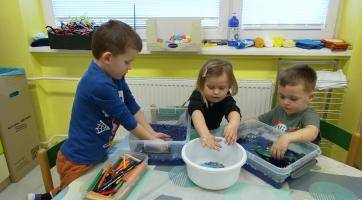 Kouzelný den ve školce: děti se nechtěly vrátit z říše pohádek 