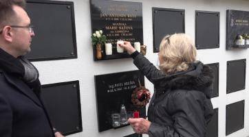 Jan Antonín Baťa má na mařatickém hřbitově pamětní desku