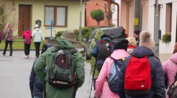 Turisté se vydali na tradiční pochod Okolo Hlubočku 