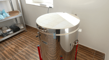 Nová keramická pec v Ořechově už je v plném provozu