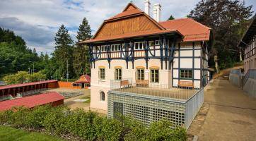 Luhačovické lázně získaly prestižní ocenění za obnovu Slunečních lázní 