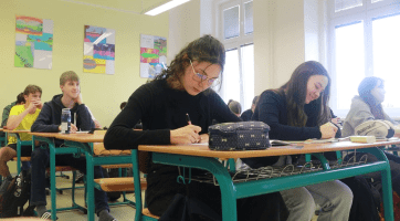 Studenti Klvaňova gymnázia skvěle připravili spolužáky na fyzikální olympiádu