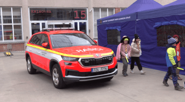 Školáci se učili zábavnou formou zvládat krizové situace