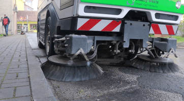 Začala bloková očista, řidiči musí přeparkovat