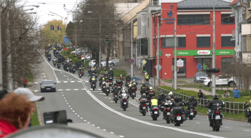 Spanilá jízda odstartovala sezónu a připomněla bezpečnost na silnicích