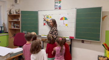 Hejtman ocenil Janu Bistrou za její přínos pro výchovu mladé generace