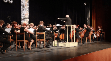 Komorní orchestr Jana Noska pozval na oslavy výročí i bývalé členy