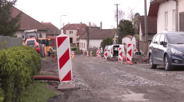 Po zimní přestávce pokračuje oprava průtahu Kudlovicemi