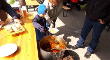 Obec provoněl 7. ročník Gulášfestu