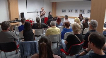 Nevidomí jazzmani zahráli v kyjovské knihovně