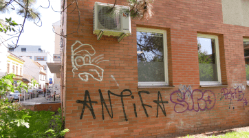 Projevy vandalismu najdeme téměř všude ve městě