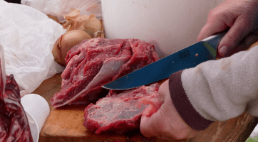 Klání o nejlepší guláš ovládli v Šumicích nováčci