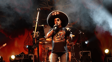 Květinový bál se letos nesl na mexické vlně