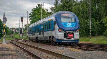 Novinky v krajské dopravě: Jízdné pro seniory nad 75 let zdarma, kombiozóny a nové cyklobusy