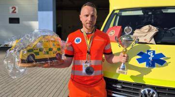 Chtěl jsem vystoupit ze své komfortní zóny a obstát i pod tlakem, říká nejlepší řidič záchranky v ČR Jan Kojecký