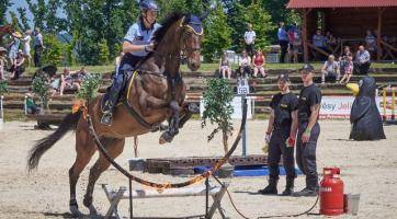 Skvělý úspěch zlínské hipologie! Markéta Husková vybojovala na policejním mistrovství ČR v jezdectví 1. místo
