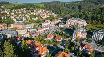 Dočasná stavební uzávěra má ochránit historické centrum Luhačovic