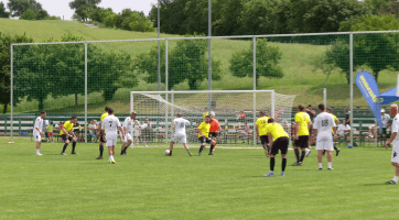 Den dětí v Tupesích se nesl ve znamení fotbalu. Domácí vyzvali hvězdy Slovácka
