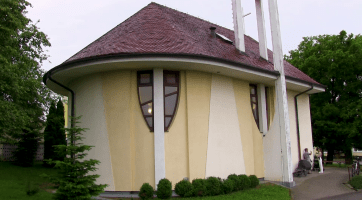 Obyvatelé Milokošti si připomněli čtvrt století od posvěcení kaple