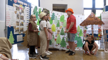 Pohádkový kroužek spojil otrokovické děti a jejich kamarády z Ukrajiny