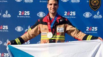 Zlínský kraj má největšího hasičského „tvrďáka“ na světě