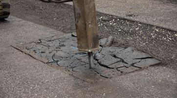 Rekonstrukce vodovodu a kanalizací omezí parkování a průjezd v centru města  