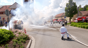Dům s číslem popisným 140 uhasila parní stříkačka