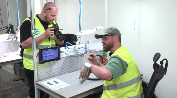 Iniciativa Zachraňme strojírenství ve Zlínském kraji pokračuje. Do akce jde i známý influencer