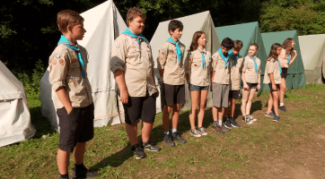 Brodští skauti táboří dva týdny u Dlouhé řeky v Buchlovských horách