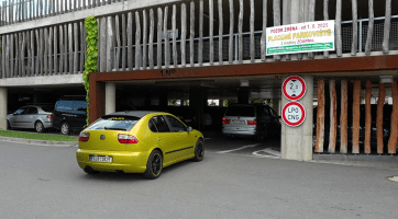 Parkoviště u brodského aquaparku je od srpna zpoplatněno