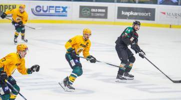 Nepovedená hokejová příprava. Zlín prohrál s druholigovým Prostějovem, Vsetín padl s Tychy 