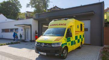 Luhačovice mají novou základnu záchranářů. Sanitka dorazí k pacientům rychleji