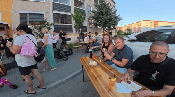 Kluci z Východu uspořádali komunitní setkání pro sousedy