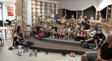 Na mezigeneračním setkání v Kyjově si povídali senioři a děti z příměstského tábora