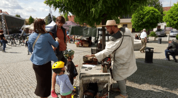 Bartolomějskou pouť zahájily trhy na historickém náměstí