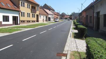 Silniční průtah Hlukem prošel rekonstrukcí za 17 milionů