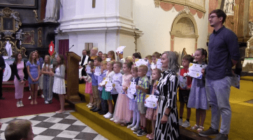 Církevní základní škola zahájila nový školní rok v kostele