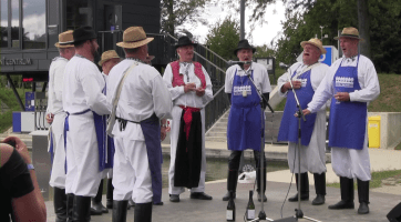 V přístavu se uskutečnilo historicky první veselské vinobraní