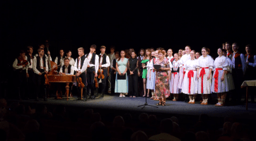 Ve Slováckém divadle se uskutečnilo další setkání gymnaziálních stařešinů